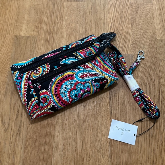 Vera Bradley Black Quilted Crossbody Strap Wallet in Parisian Paisley - Picture 2 of 10